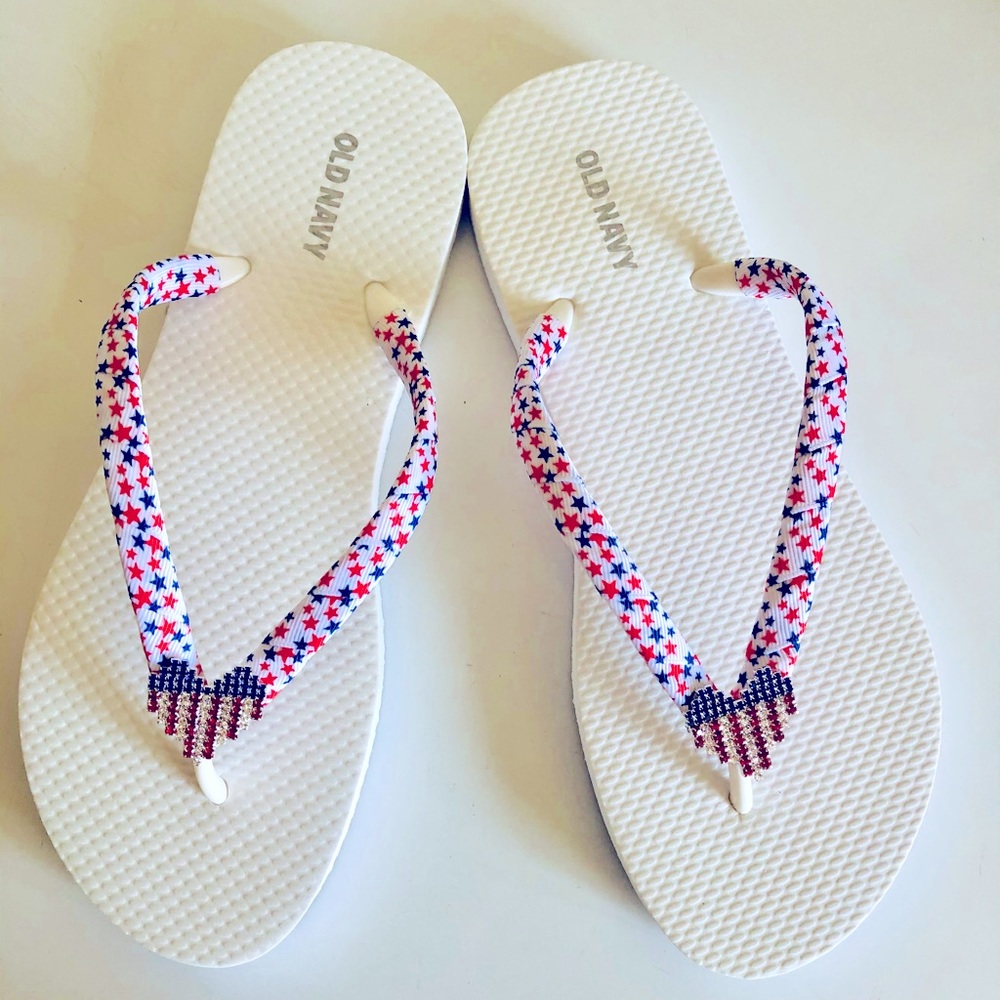 New Old Navy Patriotic Flip Flops 7
